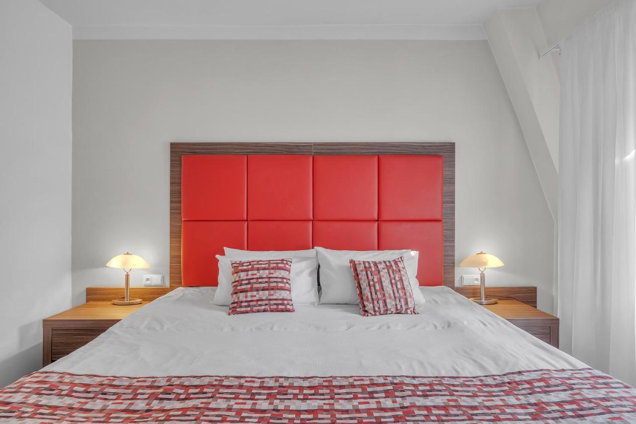 Hotel Nelly Kellys Trutnov Zewnętrze zdjęcie